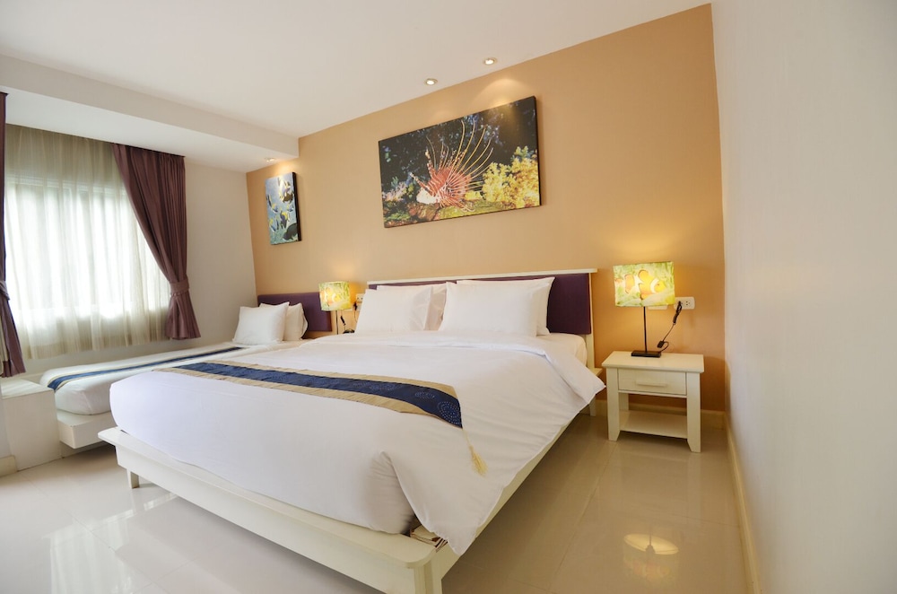 Beach boutique house пхукет. Beach boutique house пхукет. Beach boutique house 3 карта. Beach boutique house spa extra plus. Beach boutique house 3*.