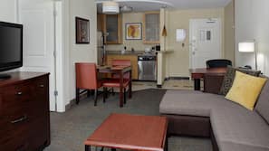 Desk, iron/ironing board, free cots/infant beds, rollaway beds