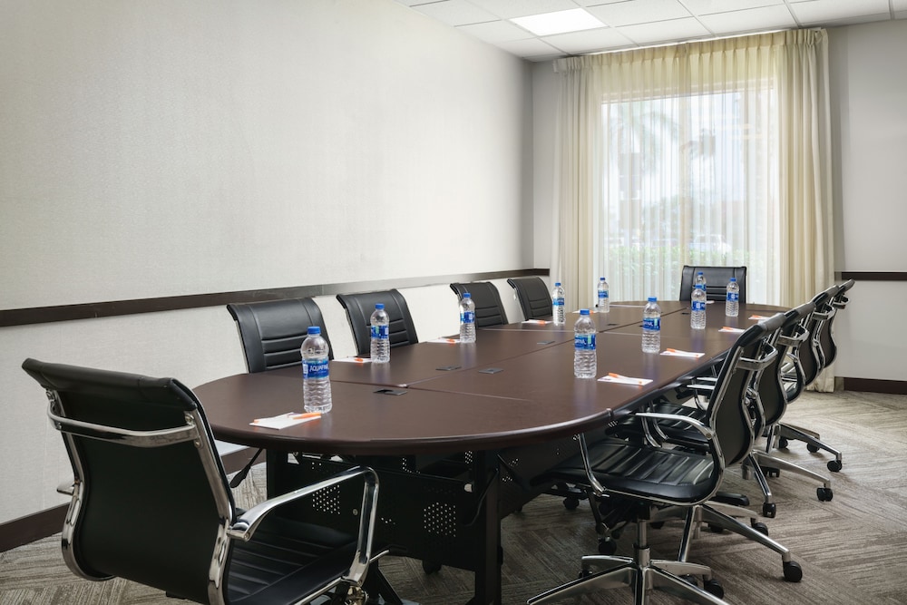 Hyatt Place Ft. Lauderdale Airport & Cruise Port