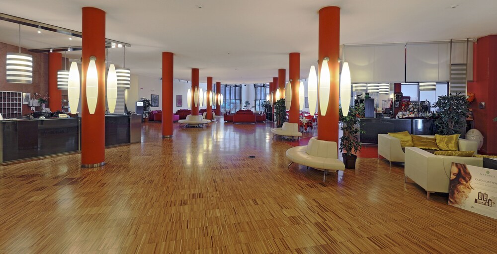 4 Star Hotels