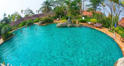 Golden Pine Resort