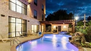 Seasonal outdoor pool