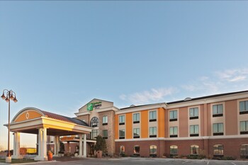 Holiday Inn Express Hotel Suites Lubbock Southwest-Wolfforth