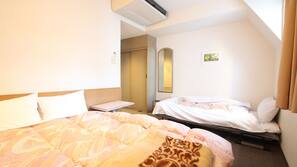 Blackout drapes, iron/ironing board, free WiFi