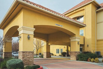 La Quinta Inn & Suites by Wyndham Fresno Northwest