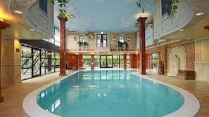 Innenpool, 3 Außenpools