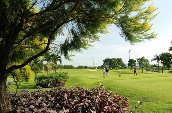 Orchid Country Club Singapore 132 Room Prices Reviews Travelocity
