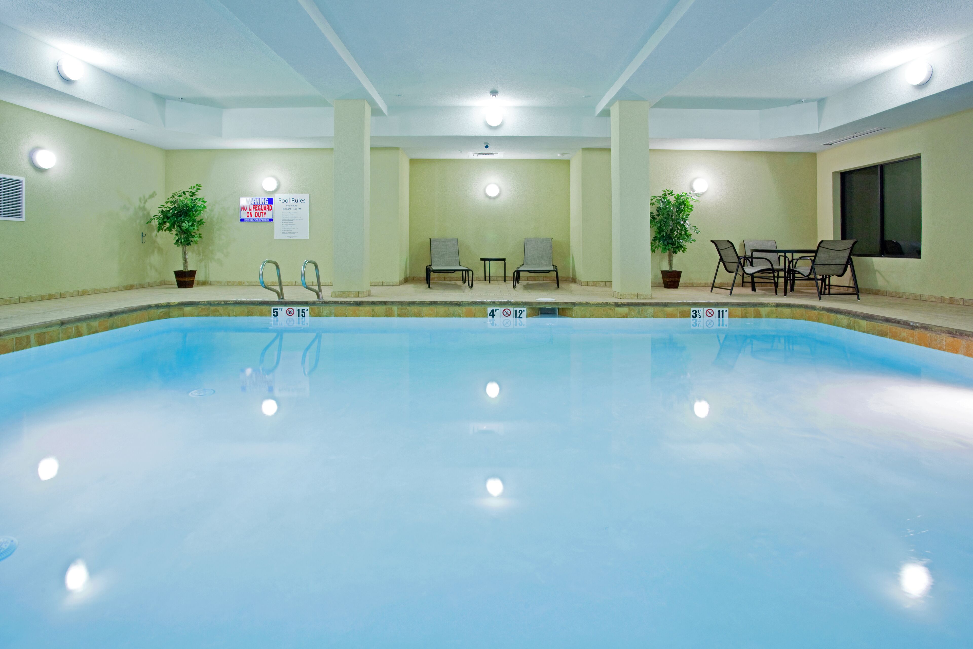 Holiday Inn Express Hotel & Suites Los Alamos, an IHG Hotel in Los Alamos, United States