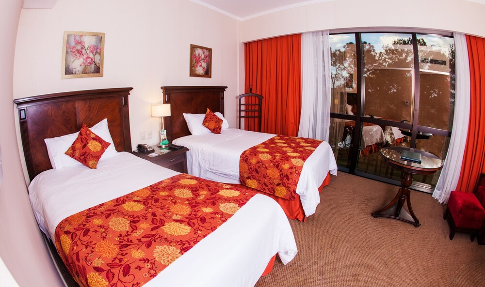 Hotel casino acaray py
