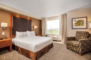 Suite, 1 Bedroom | Pillowtop beds, desk, laptop workspace, blackout drapes