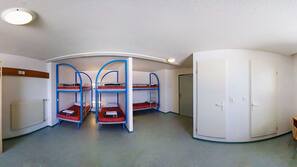 Bureau, rideaux occultants, Wi-Fi gratuit, draps fournis
