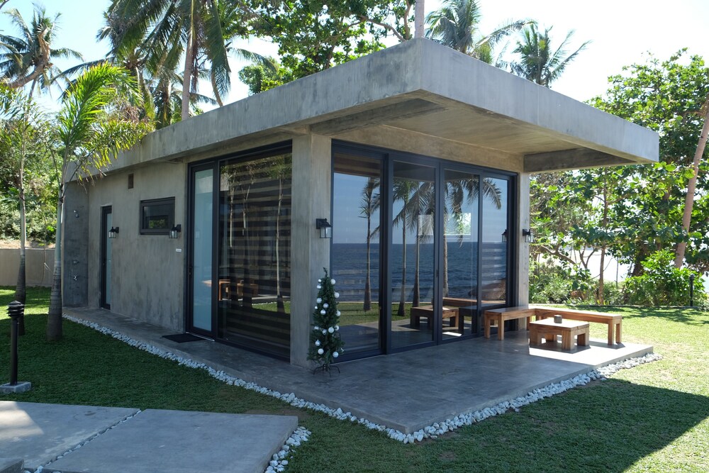 Veue Beach Cabins 2018 Room Prices Deals Reviews Expedia Featured Image Guestroom
