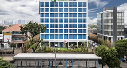 Holiday Inn Express Jakarta Matraman, an IHG Hotel - CHSE Certified