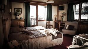Minibar, in-room safe, desk, cots/infant beds