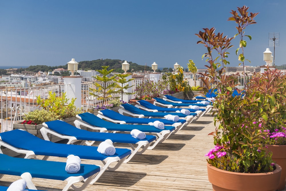 Photo - Hotel Ridomar 365