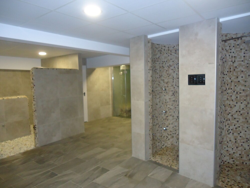 Photo - Hotel Ridomar 365