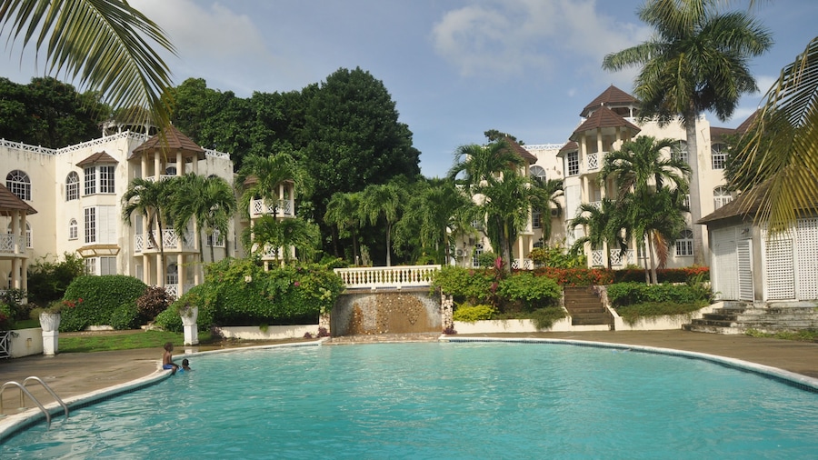 Ocho Rios Columbus Heights Condominium Studio Apartment Ocean View