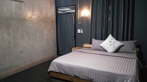 Rollaway beds, free WiFi