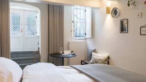 Coffre-forts dans les chambres, rideaux occultants, Wi-Fi gratuit