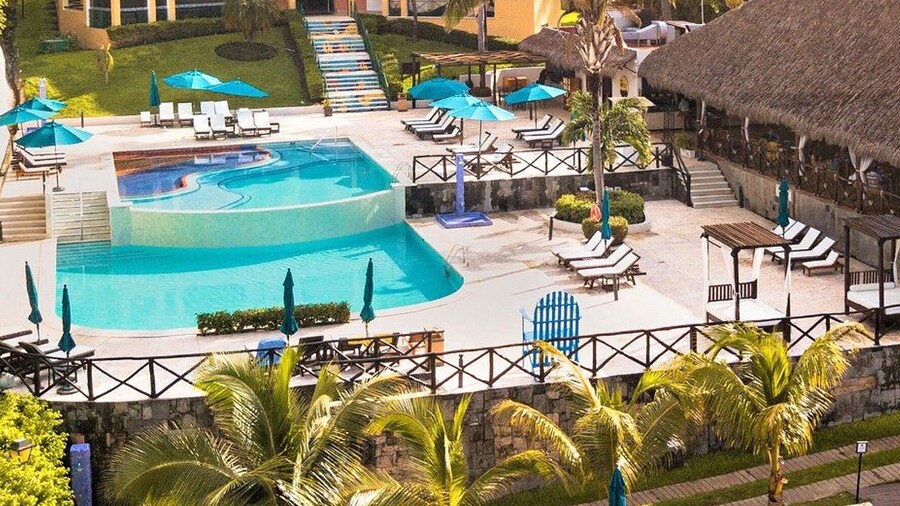 Family Selection at Grand Palladium Vallarta Resort & Spa - All Inclusive