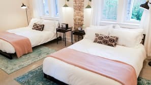 1 bedroom, Egyptian cotton sheets, premium bedding, memory foam beds