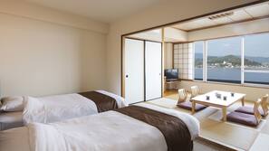 In-room safe, free rollaway beds, free WiFi