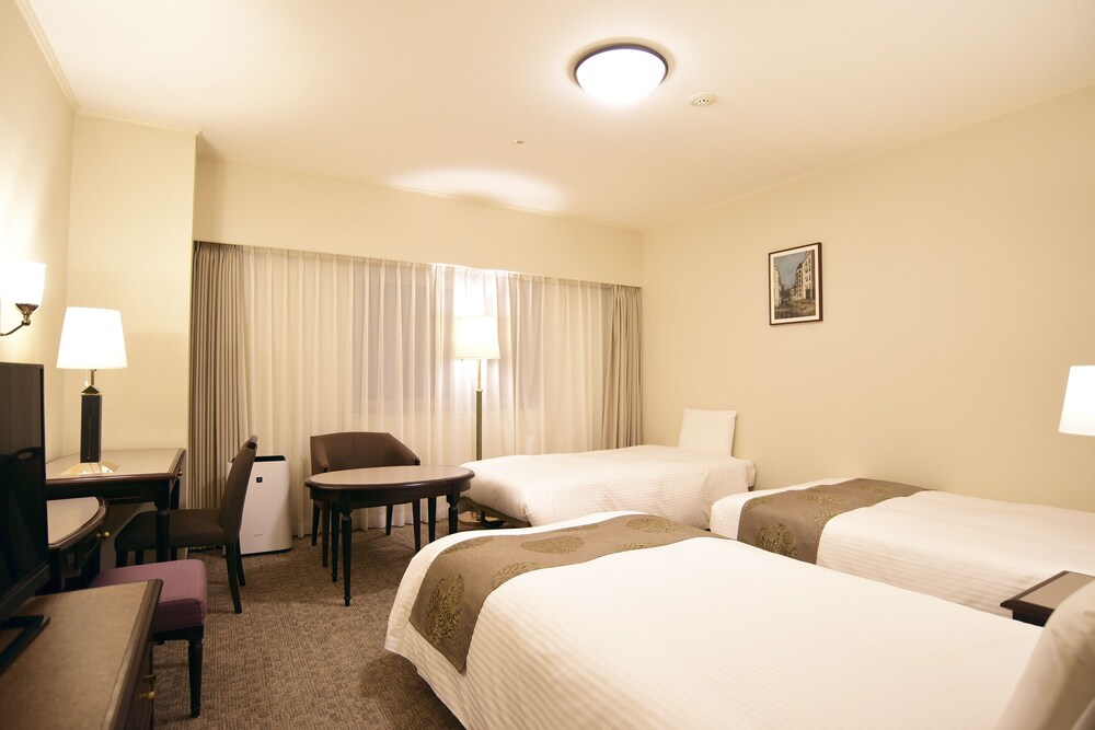 HOTEL SANKYO FUKUSHIMA                                                                                                           jp   