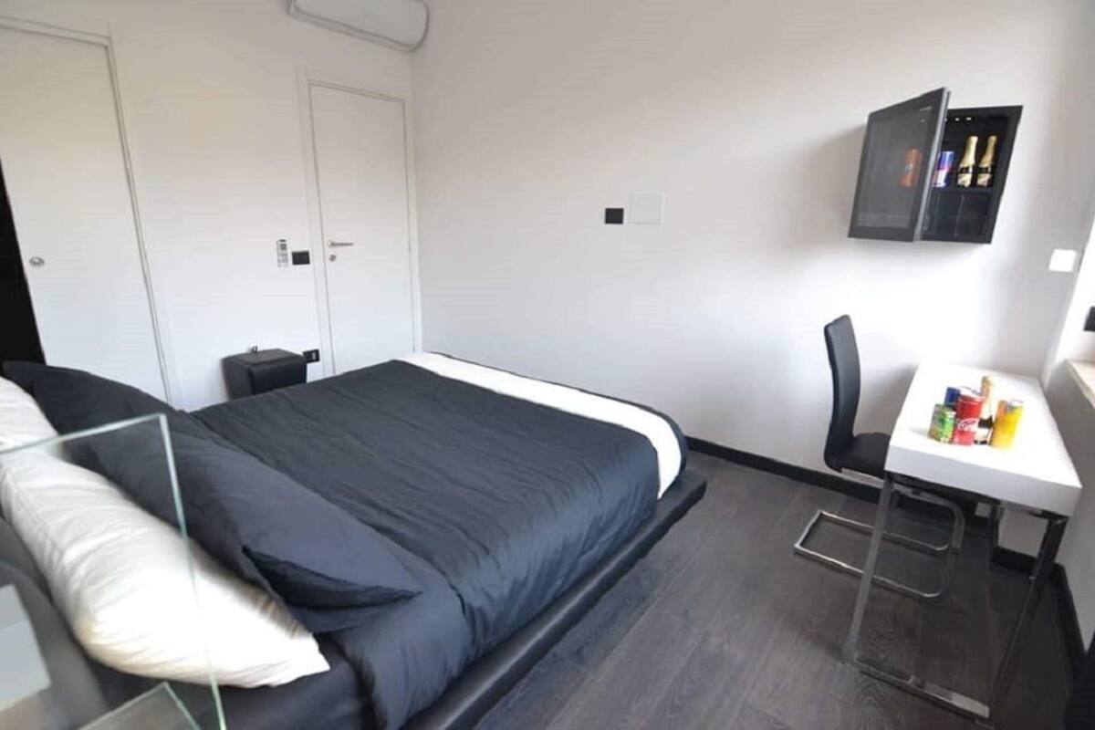 Ff B B Roma Italia Expedia It