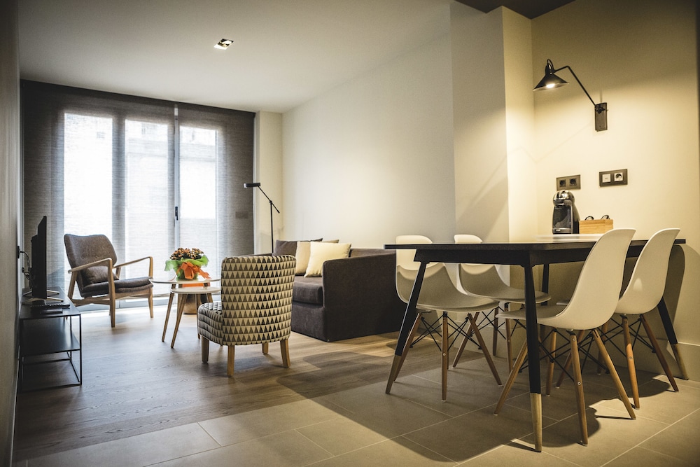 Apartamentos Barbara 3 in Alicante, Spain