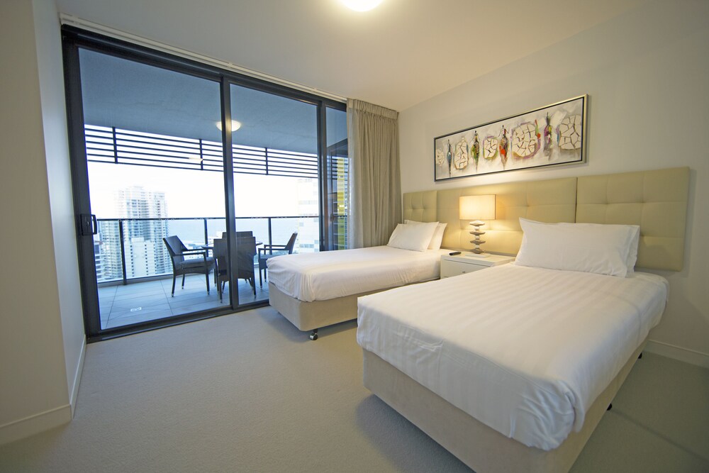 Oracle Boulevard - Private Apartments