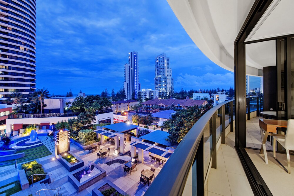Oracle Boulevard - Private Apartments