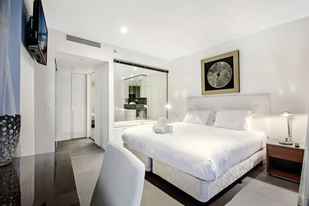 Oracle Boulevard - Private Apartments