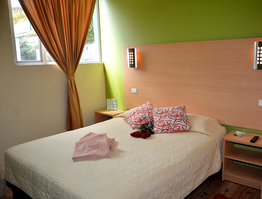 Foto - Hostal Terra 3 - BASE AÉREA