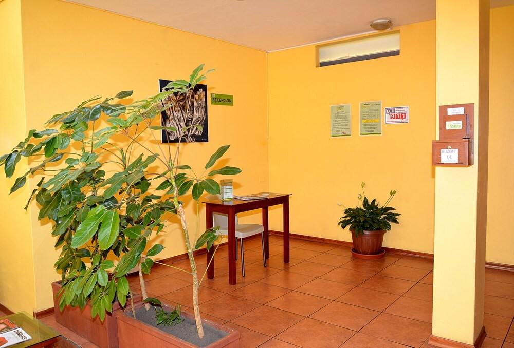 Foto - Hostal Terra 3 - BASE AÉREA