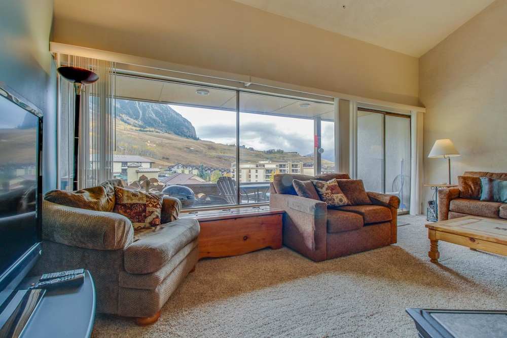 Snowcrest Condominiums