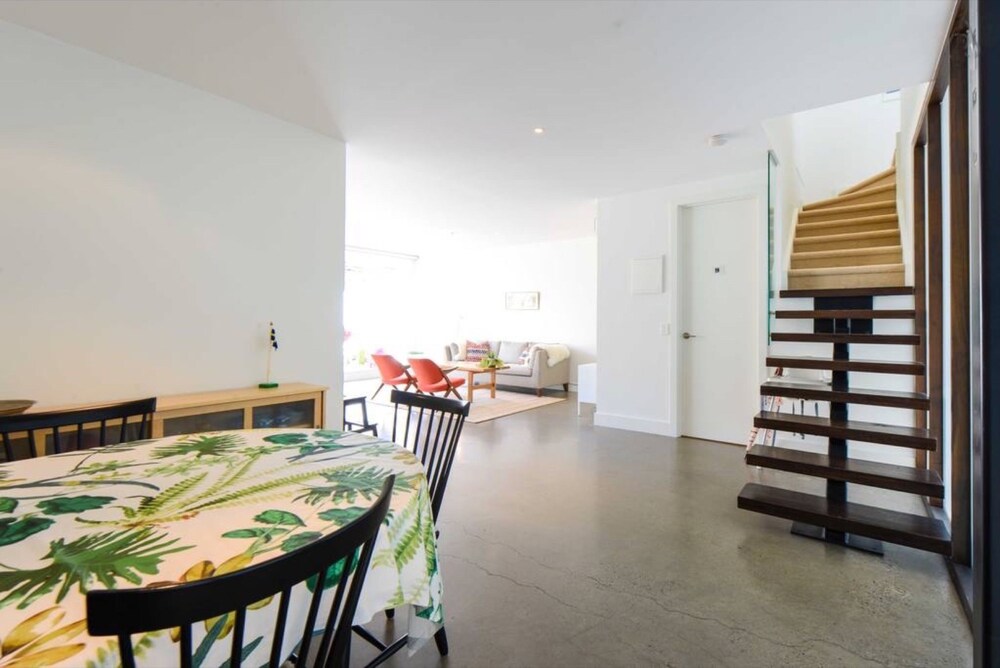 StayCentral Collingwood Penthouse