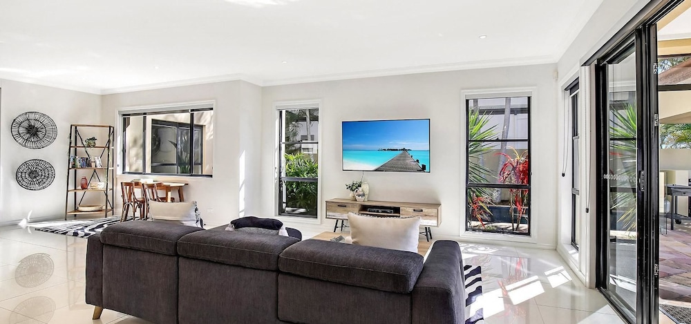 Riviera Grand at Sanctuary Cove