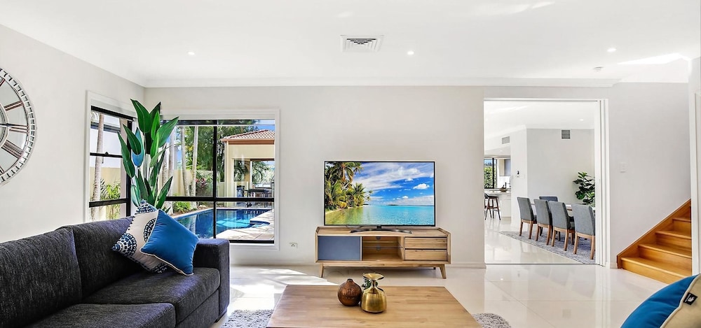 Riviera Grand at Sanctuary Cove