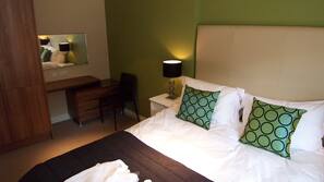 Desk, iron/ironing board, free WiFi, linens
