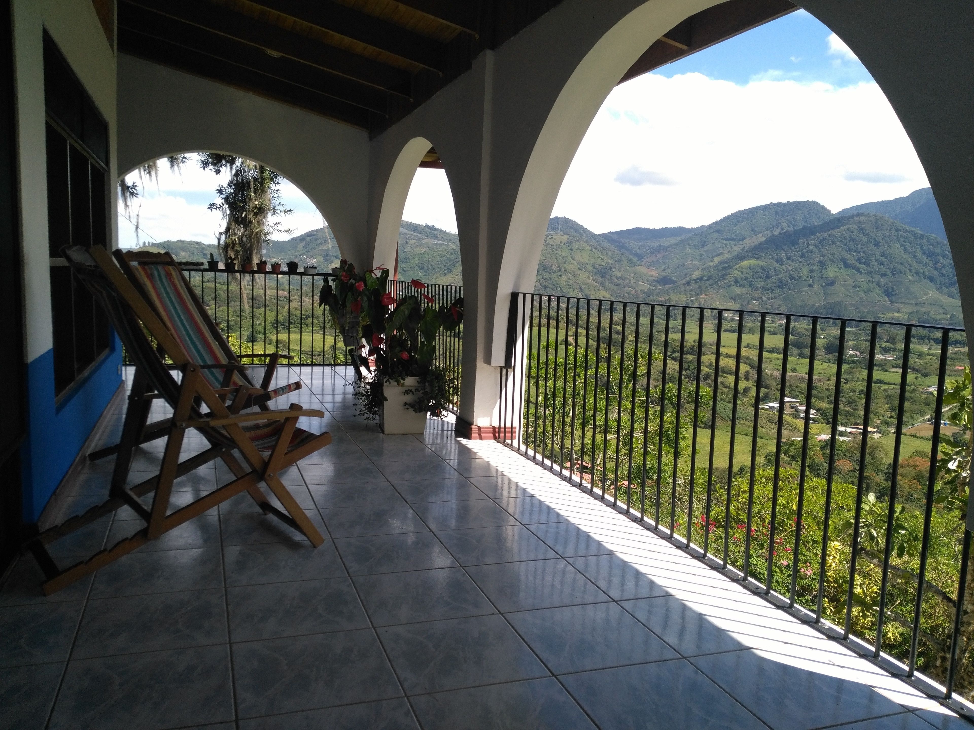 Villas Valle Bello Ujarras in Santiago, Costa Rica