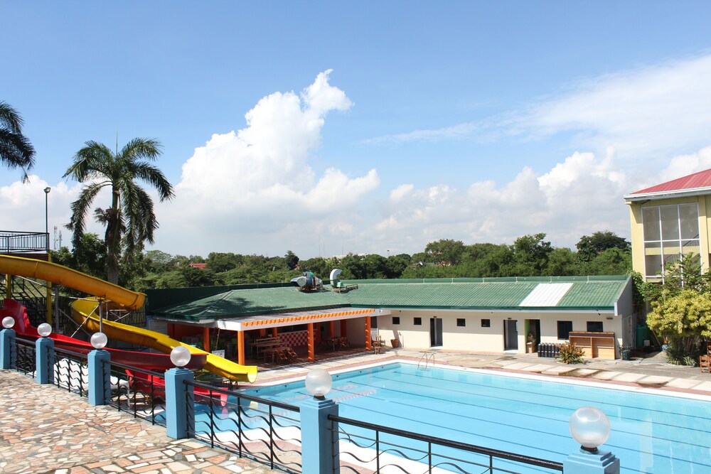 EON Centennial Resort Hotel & Waterpark in Iloilo Best Rates & Deals