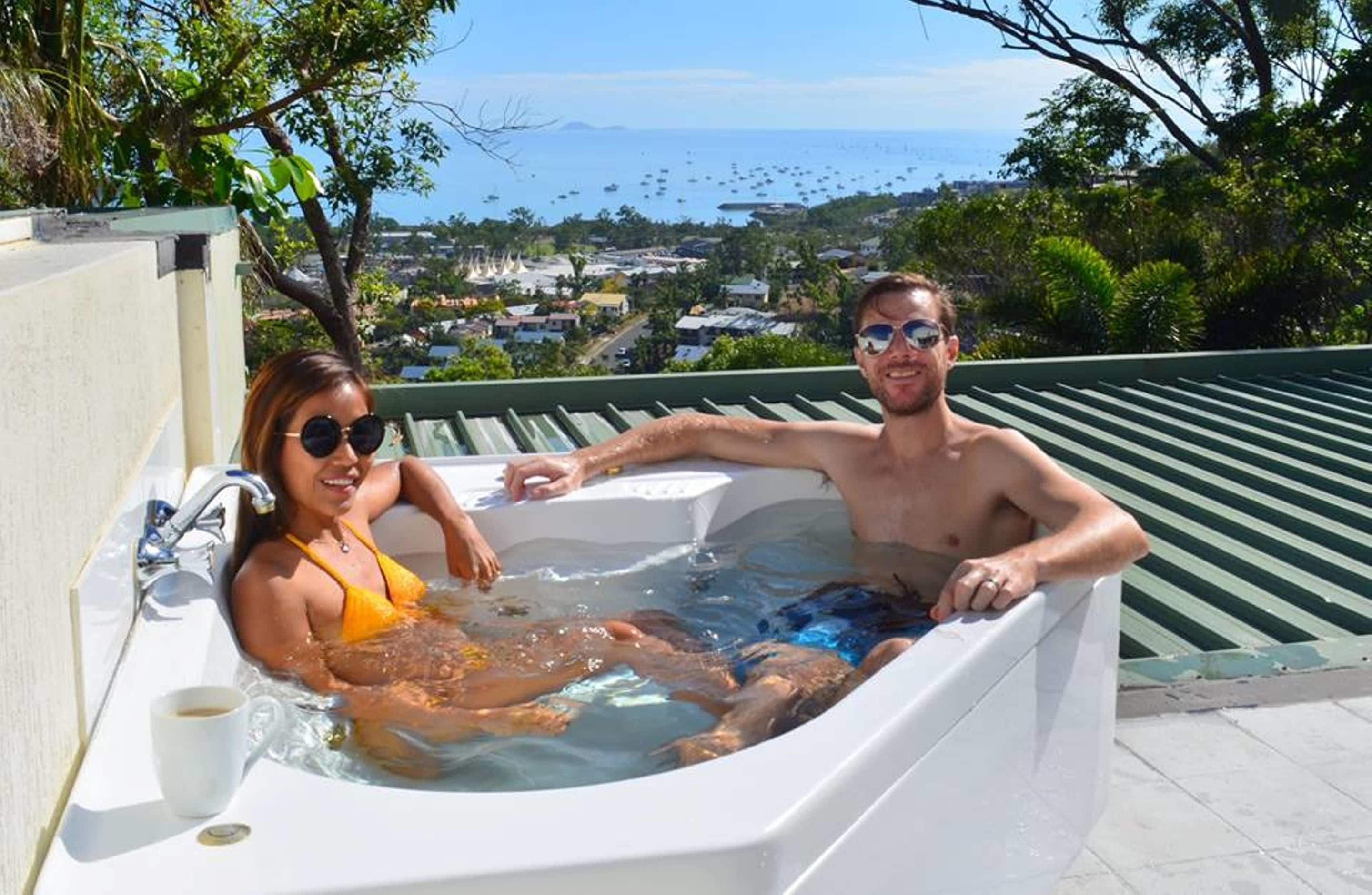 Cayman Whitsundays Resort & Spa