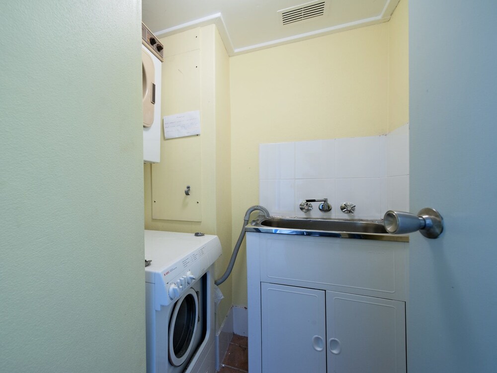Apollo Court 3 - Nelson Bay