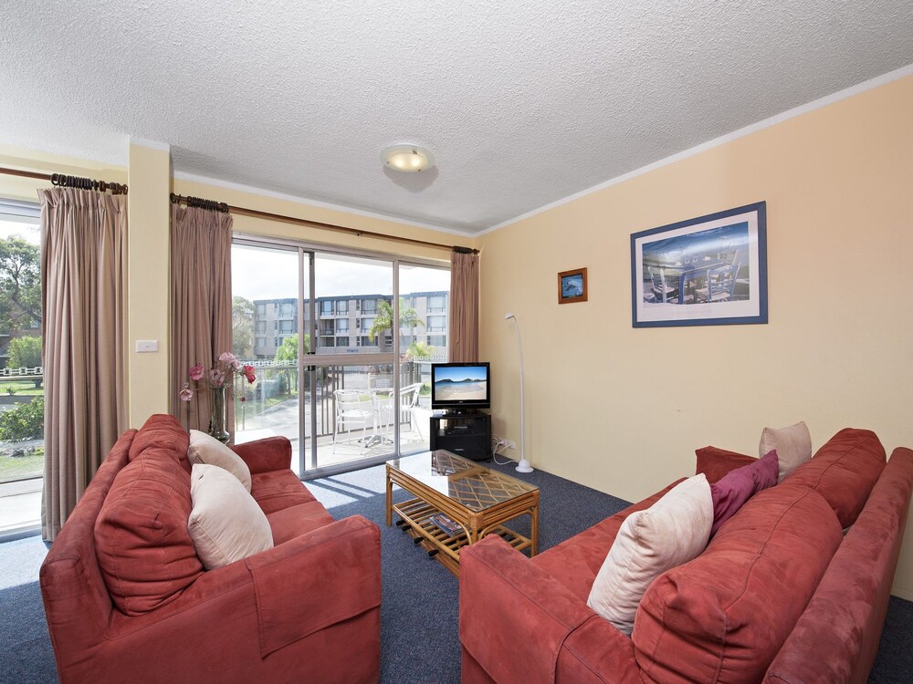 Apollo Court 3 - Nelson Bay