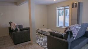 Fireplace, DVD player, stereo