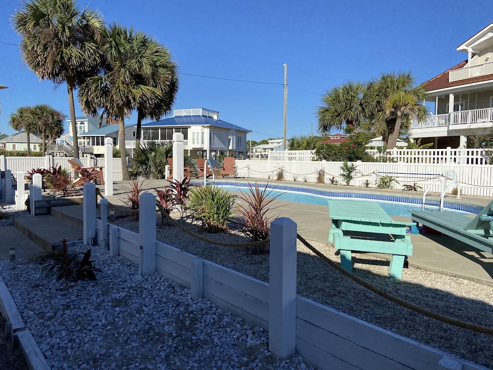 Pool, BEACH BUM COTTAGES - STEPS FROM BEACH, INGROUND POOL, PERFECT LOCATION