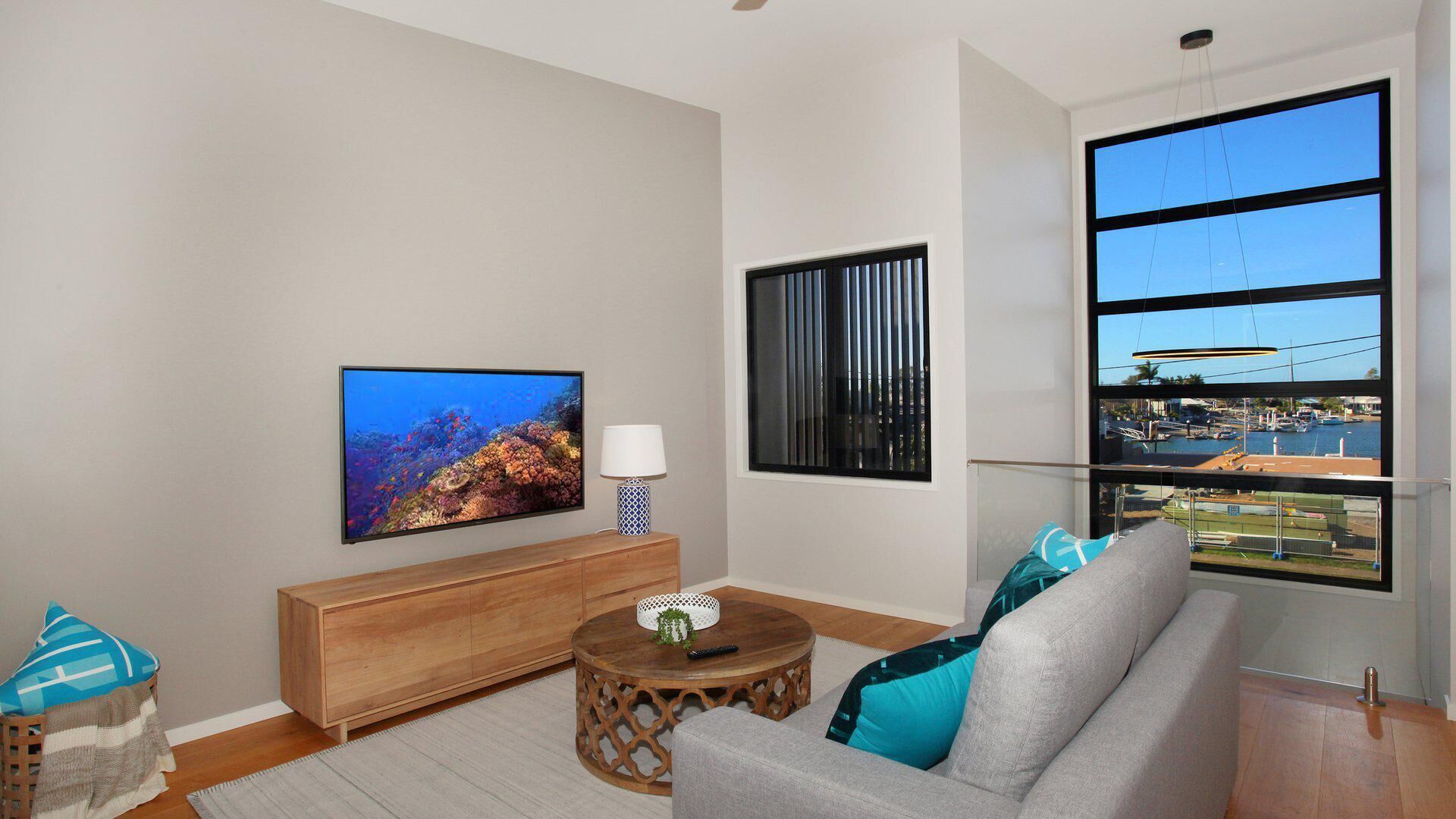 Culbara 23b - Modern 5 Bedroom Townhouse on Mooloolaba Canal with Pool + Pontoon + Aircon!