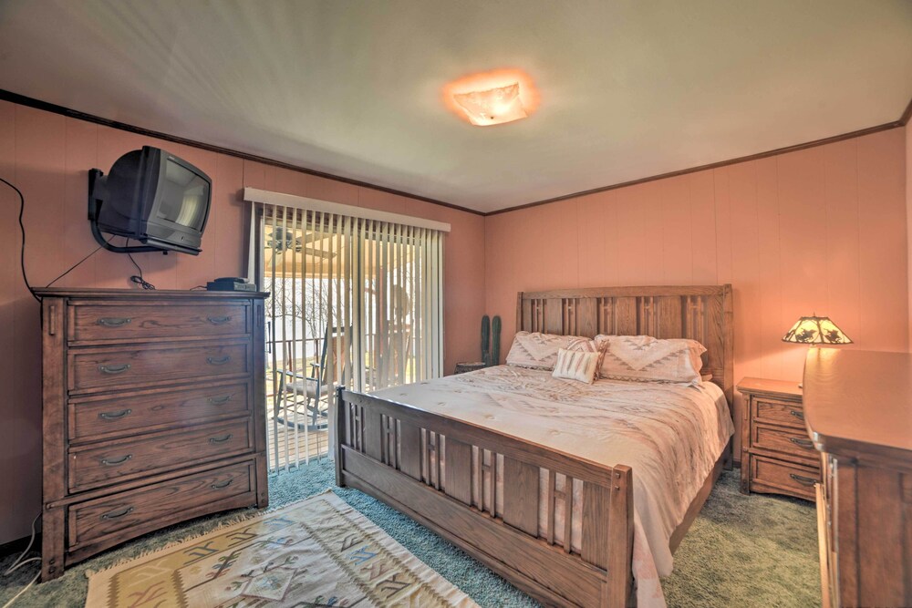 Waterfront Tennessee Home on Kentucky Lake w/ Deck Springville Vrbo