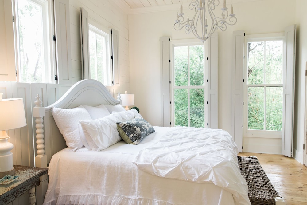 Season 5 Fixer Upper #therealfixerupper & Featured In Cottage Style ... Season 5 Fixer Upper #therealfixerupper & Featured In Cottage Style ...