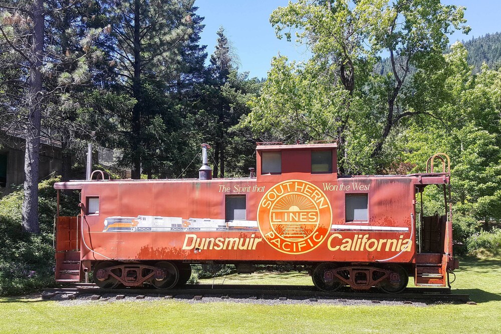 'Sawadee Guest House' ~16 Mi to Mt Shasta Ski Park